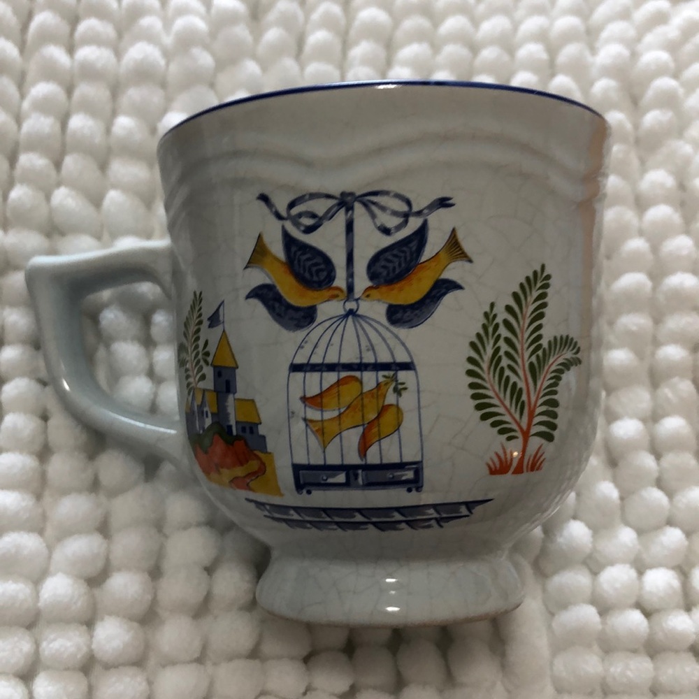 Vintage Bird Cage design by Georges Briars cup.